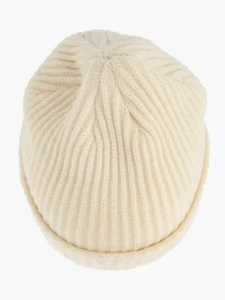 Beige Muts