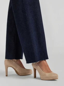 Beige Pump