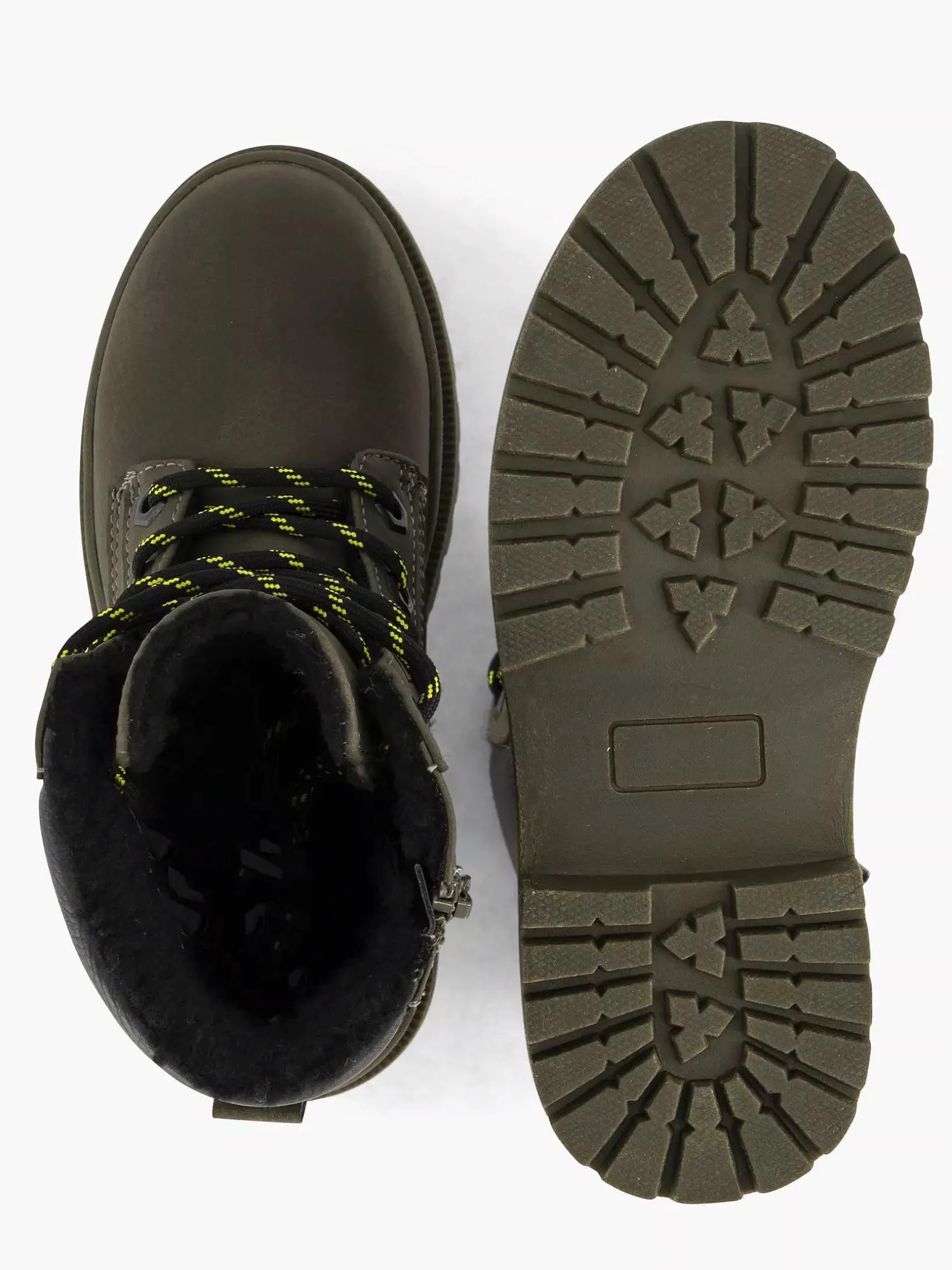 Groene Hoge Veterboot