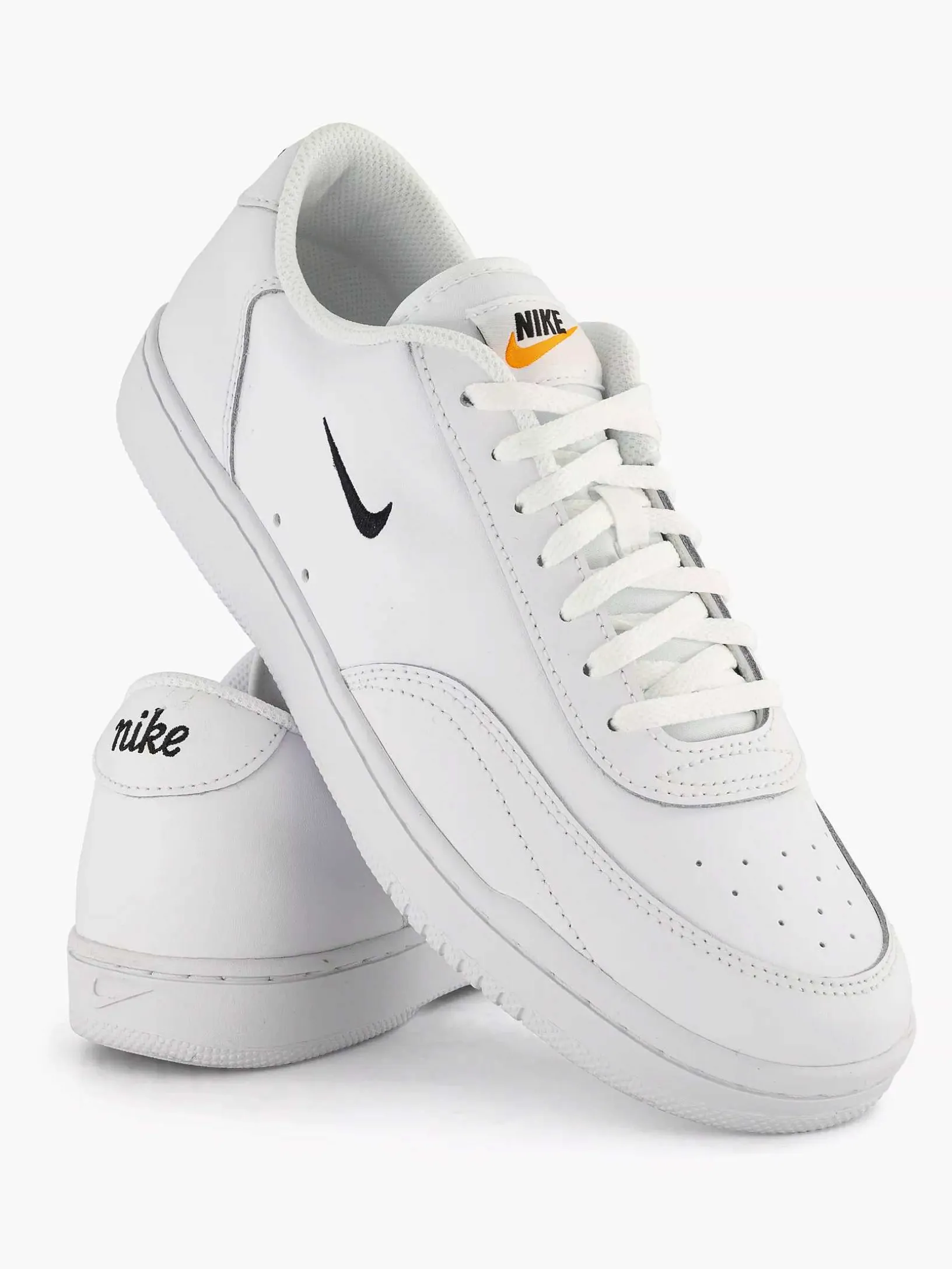 Witte Court Vintage