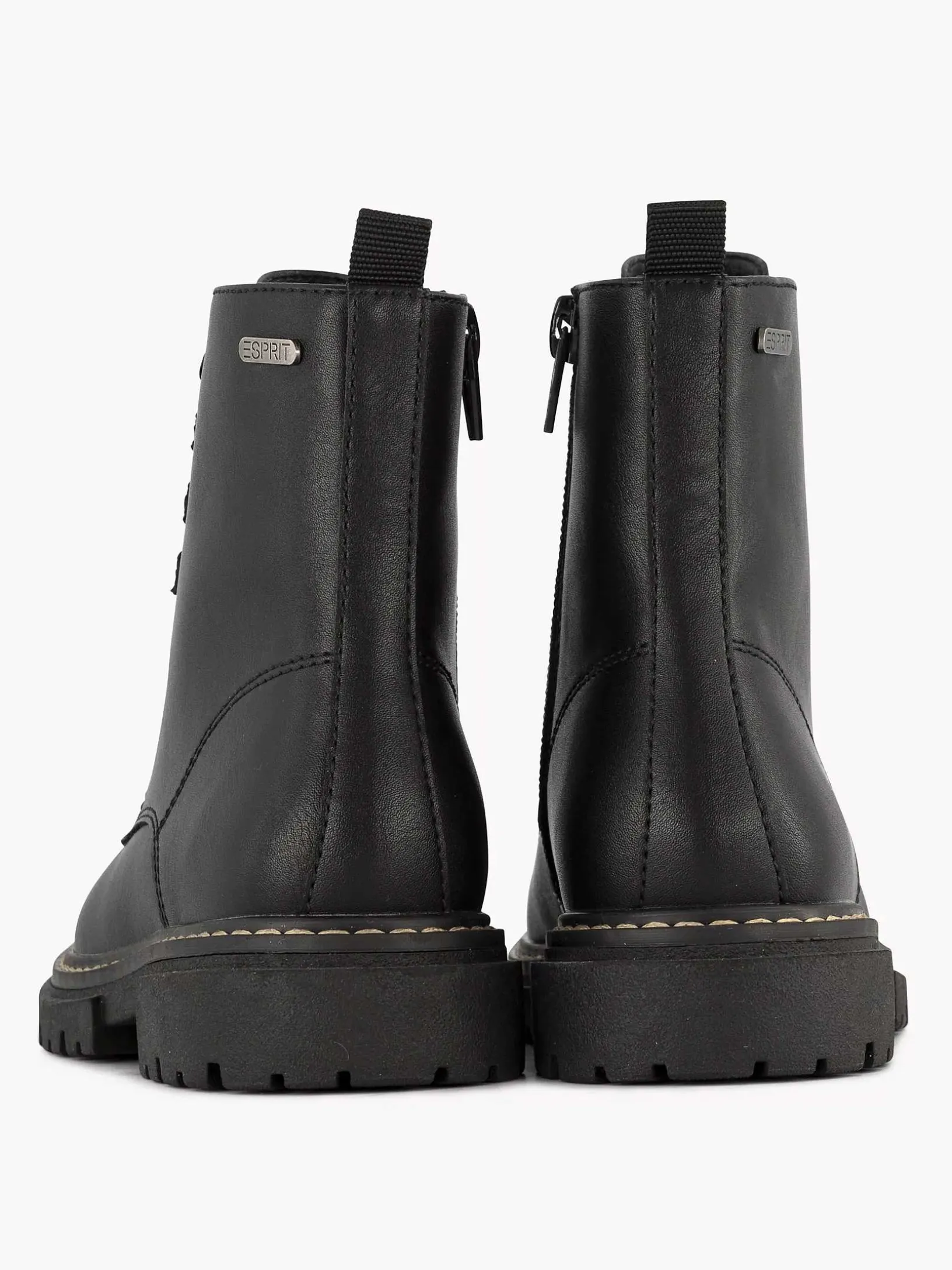 Zwarte Veterboot
